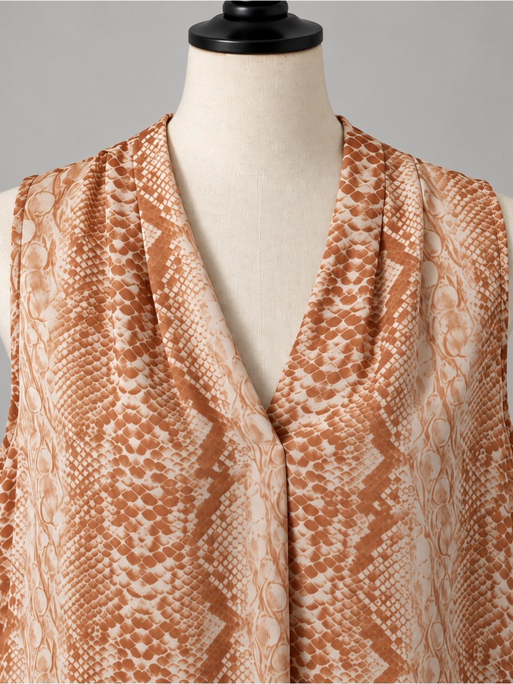 Tan Snakeskin Print Sleeveless Blouse S Adrianna Pappell